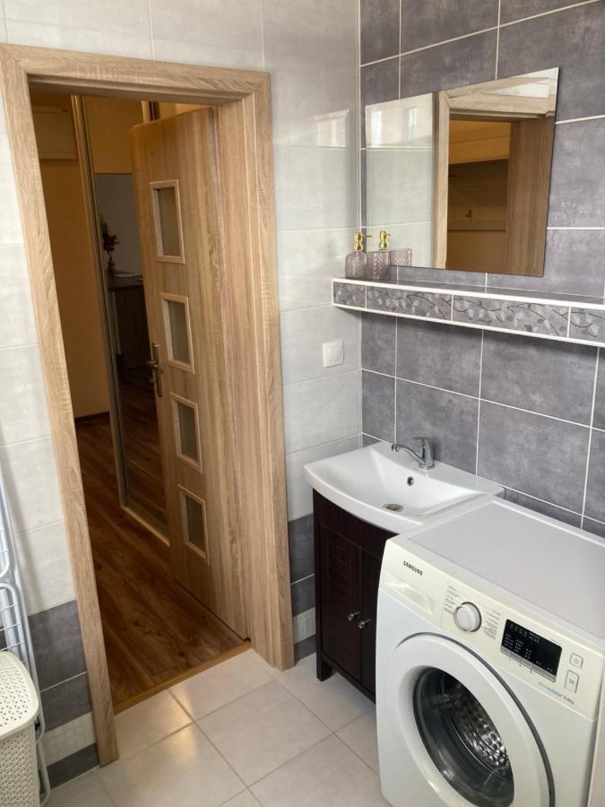 2 Rooms Apartment In Michalovce Dış mekan fotoğraf